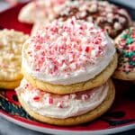 Peppermint Frosted Sugar Cookies Recipe