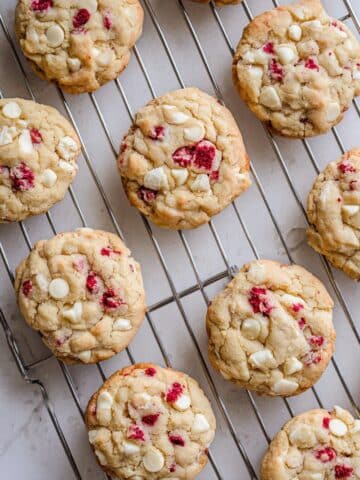 Raspberry Cheesecake Cookies Recipe