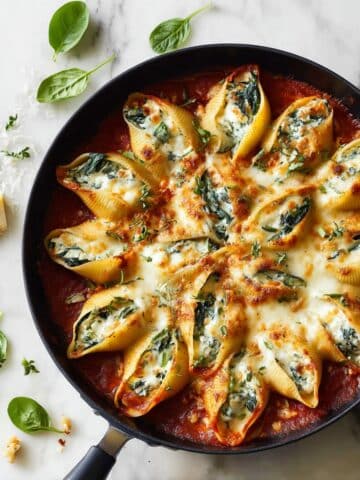 Easy Spinach & Ricotta Stuffed Shells Recipe