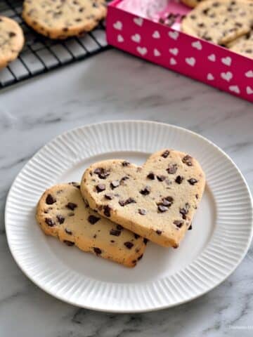 Heart-Shaped Chocolate Chip Cookies Recipe