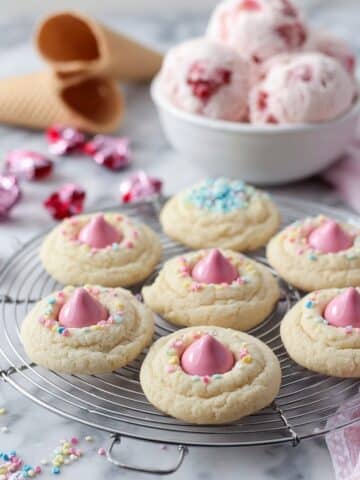Strawberry Kiss Cookies Recipe