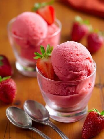 Fresh Strawberry Sorbet Recipe