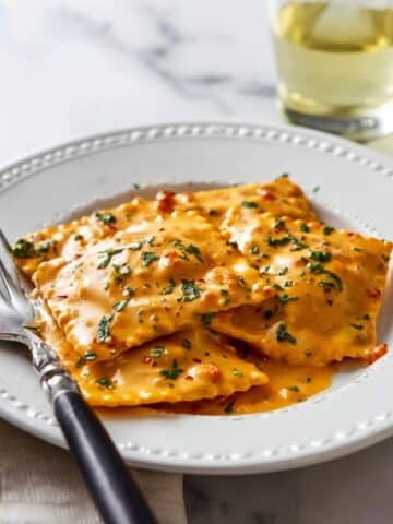 Lobster Ravioli with Creamy Tomato Sauce Recipe