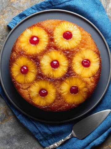 Easy Pineapple Upside Down Cake Recipe