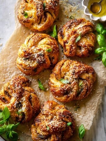 Pesto Cheese Garlic Butter Soft Pretzel Knots Recipe