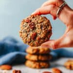 Chai-Spiced Flourless Oatmeal Cookies Recipe