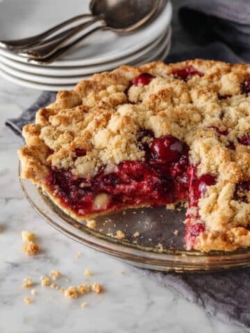 Fresh Cherry Pie with Crumb Topping Recipe