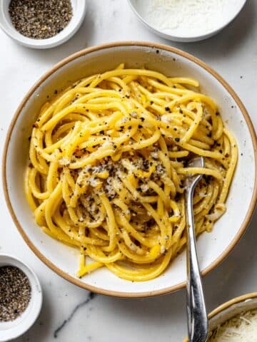 Everything Bagel Spice Aglio E Olio Pasta Recipe