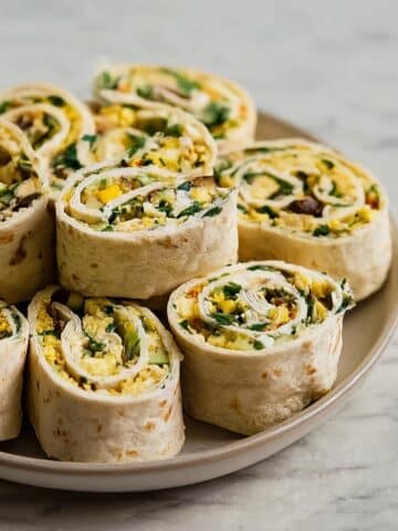 Summer Veggie Pinwheel Sandwiches Recipe