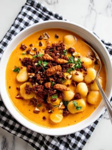 Creamy Honey Nut Squash and Garlic Butter Beans with Smoky Tempeh Crunch Recipe